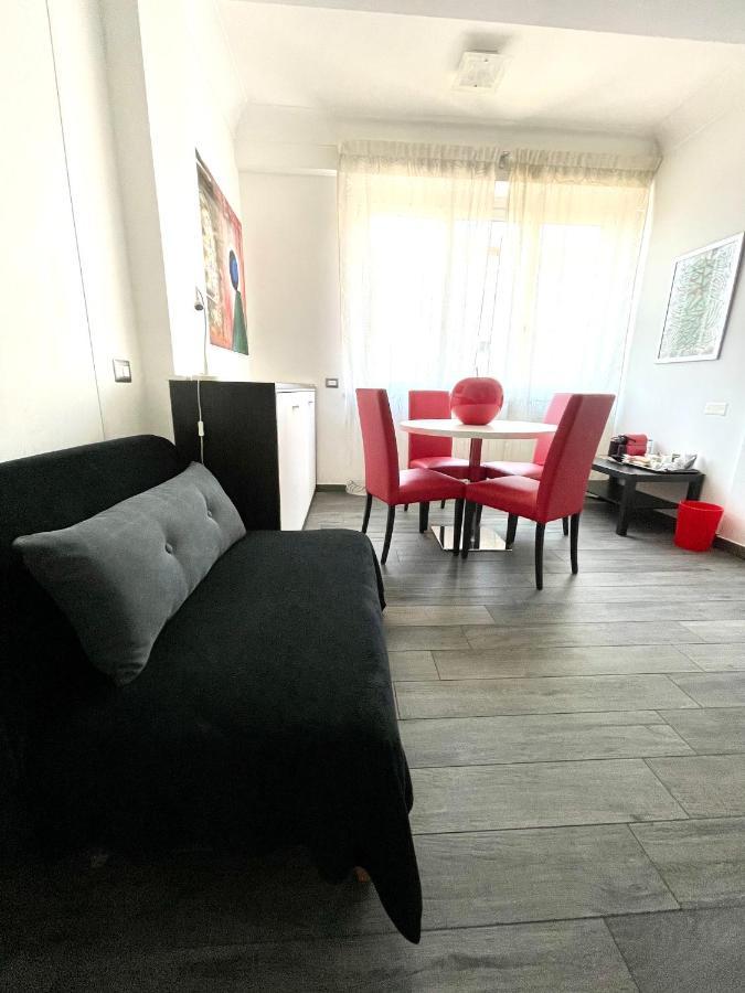 Your House 3* Rom