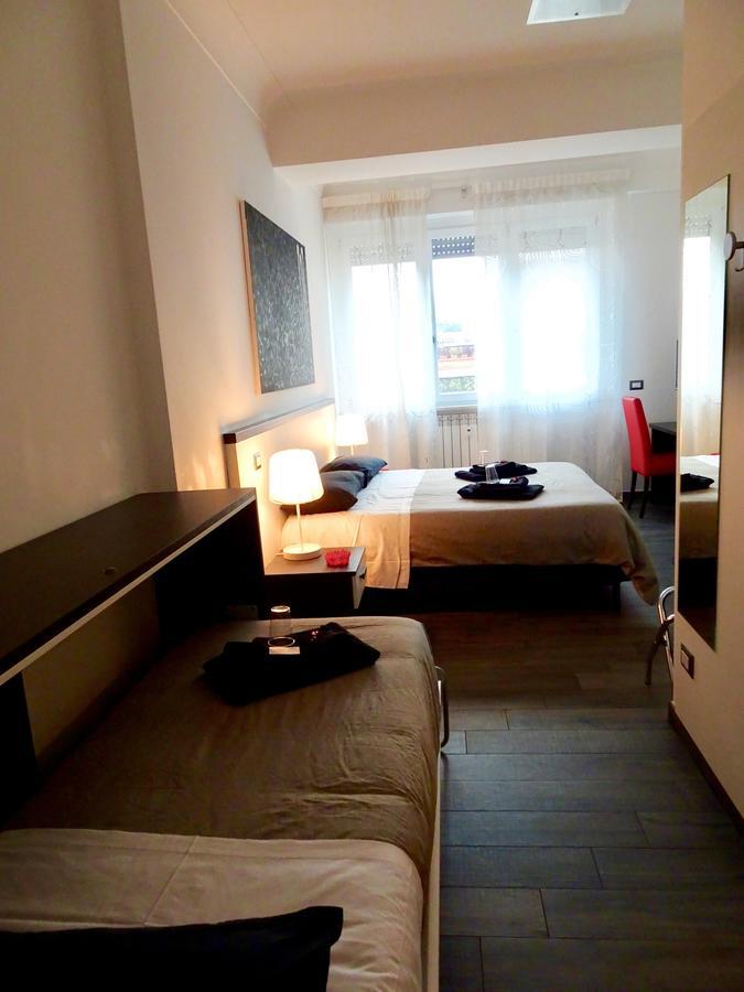 Gasthof Your House Rom