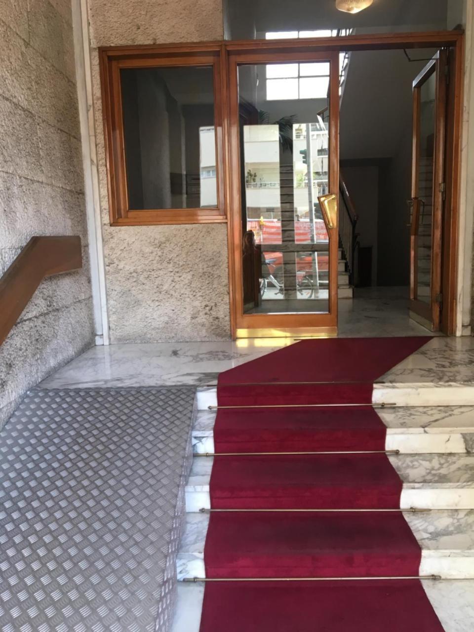 Your House Rom